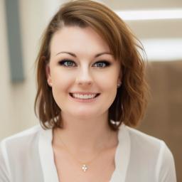 Psychologist Kelsey Goss providing different types of therapy in Denver