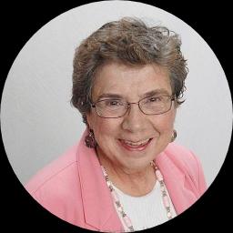 Psychologist Dolores "Del" Larkin providing different types of therapy in Chicago