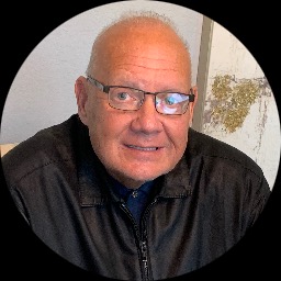 Psychologist Dr. Scott Hays providing different types of therapy in Dallas