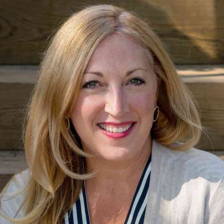 Melissa Guarnaccia offers online therapy OT$