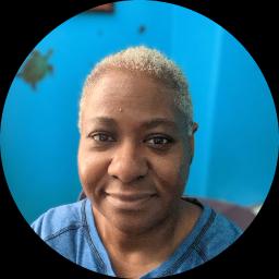 Psychologist Acquanita Pettis providing different types of therapy in Charlotte